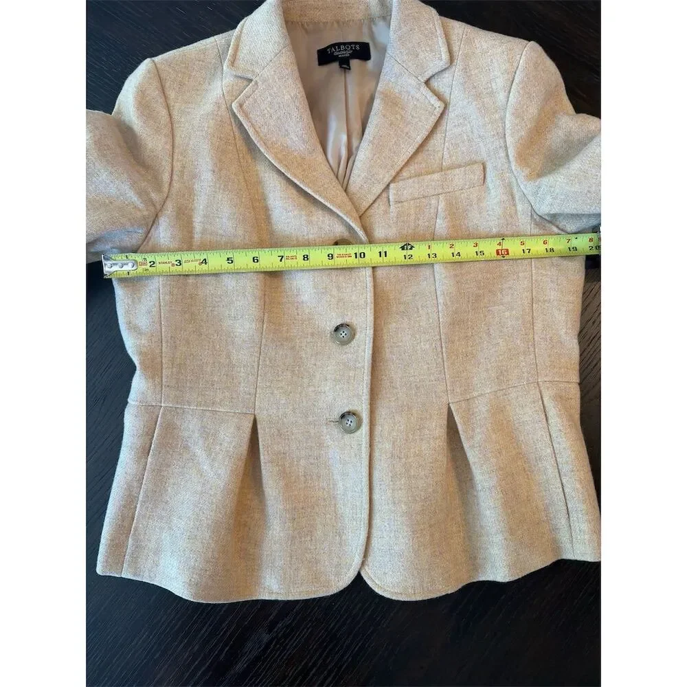 Talbots petite  Women's Wool Blazer blond mix color  Size 12p side pockets - Picture 6 of 8